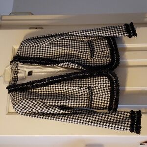 NWOT WHBM Black and White Houndstooth Jacket Size 4